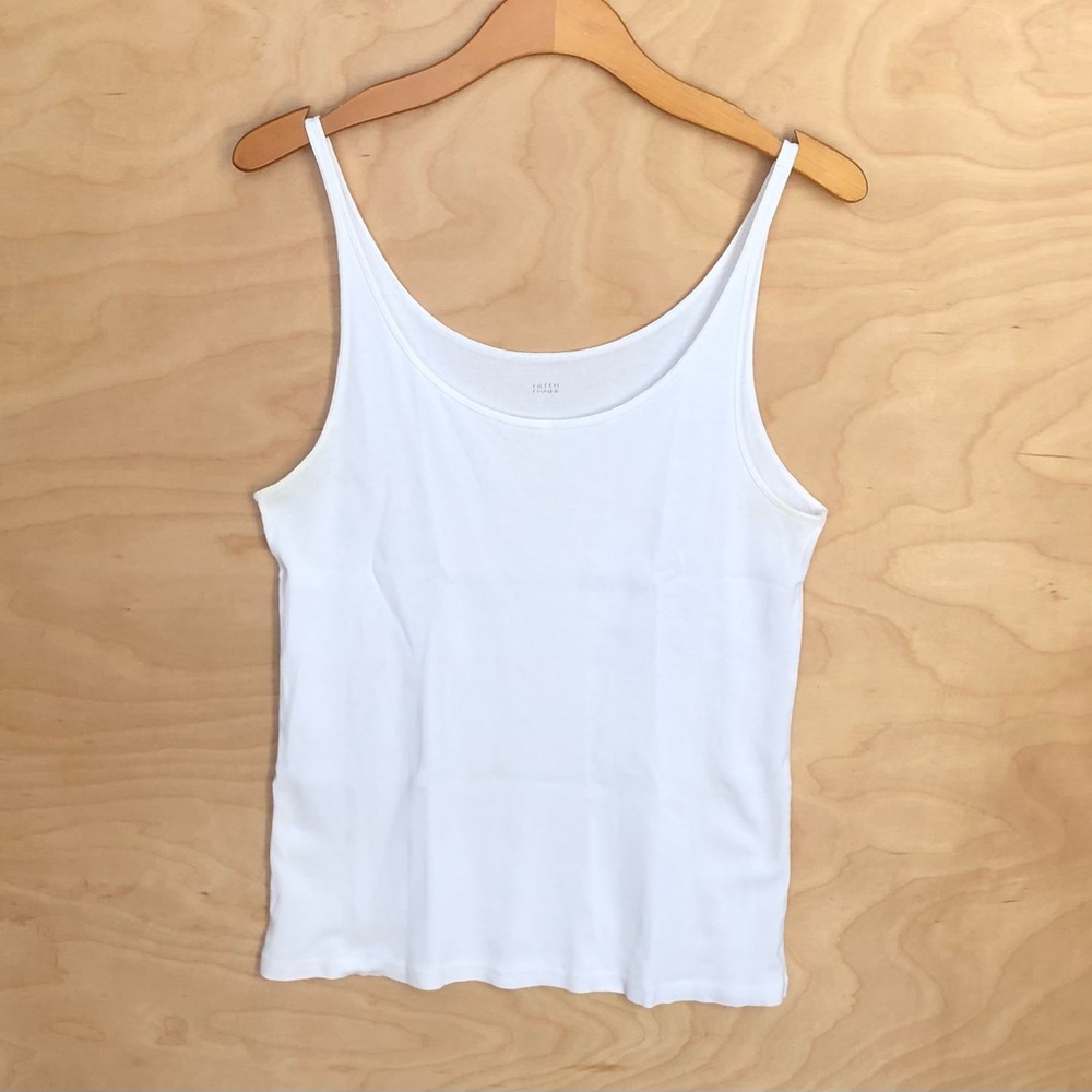 Eileen Fisher White Scoop Camisole Top Organic Cotton Women’s Medium.(Stain)